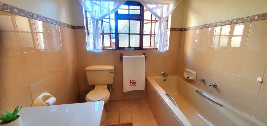 5 Bedroom Property for Sale in Winterhoek Park Eastern Cape